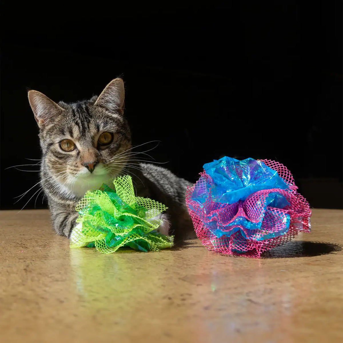 Crackles Fluff Balls 2-Pack, Assorted Colors